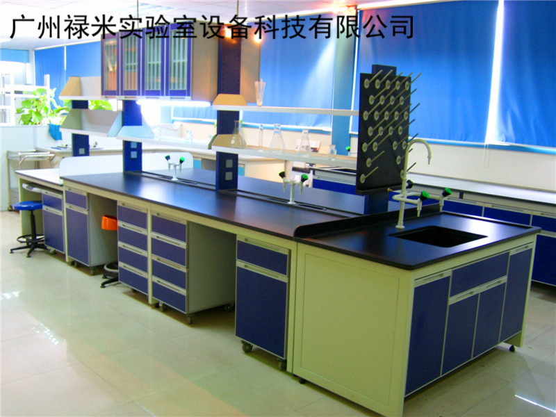 怎樣改進(jìn)實(shí)驗(yàn)室家具質(zhì)量？