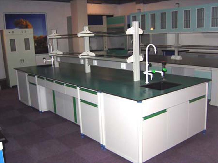 鋁木中央臺（內凹滿柜）